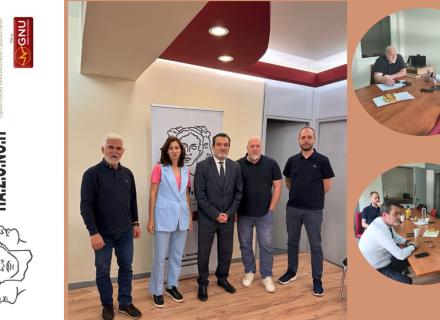 ΣΥΝΑΝΤΗΣΗ ΤΗΣ ΠΑΣΟΝΟΠ ΜΕ ΤΟΝ ΒΟΥΛΕΥΤΗ ΤΗΣ ΝΔ ΣΤΗ Β' ΠΕΙΡΑΙΑ, ΜΙΧΑΛΗ ΛΙΒΑΝΟ